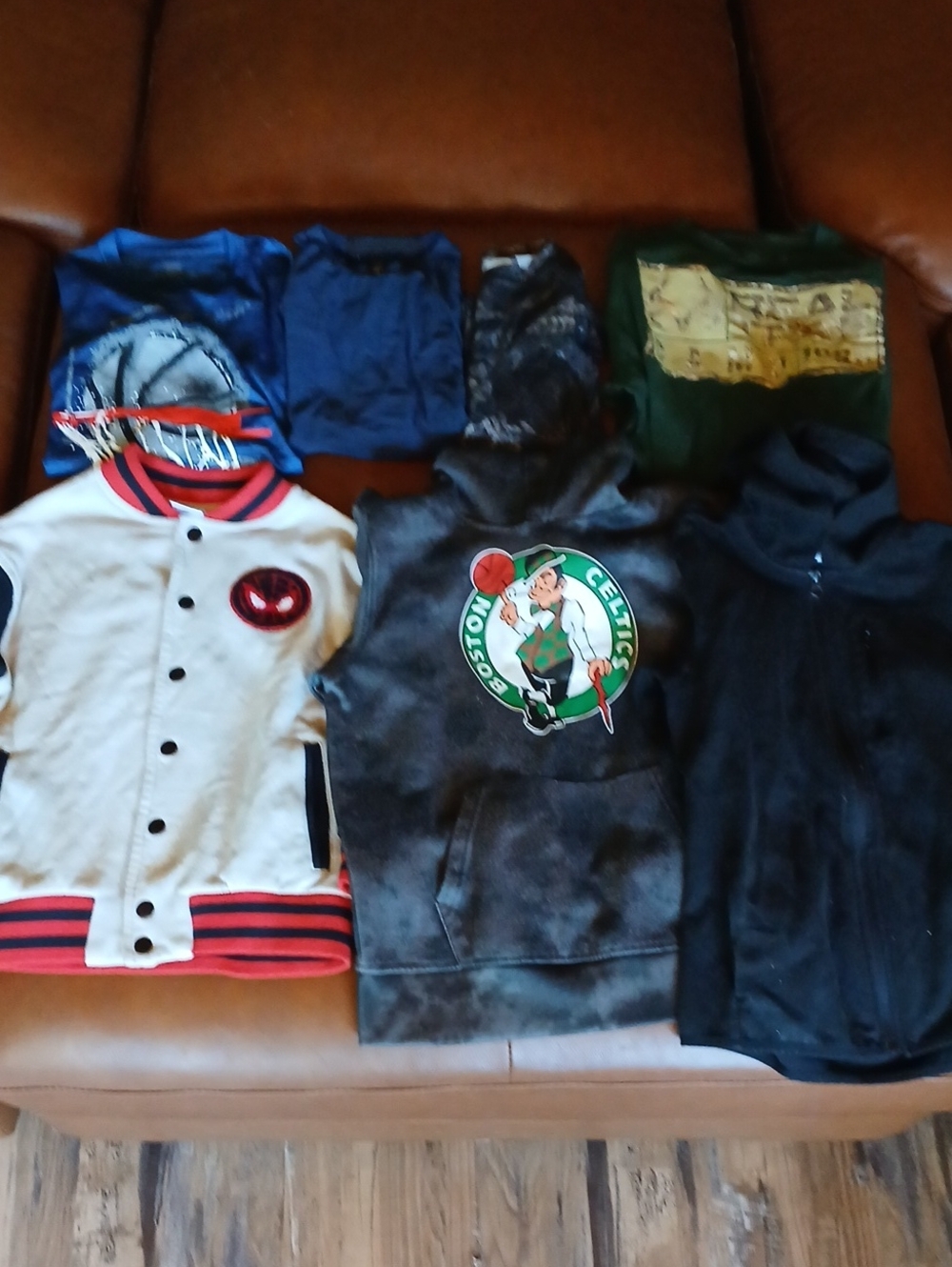 Youth Boys Medium Long Sleeve  Sweatshirt And Jacket Bundle